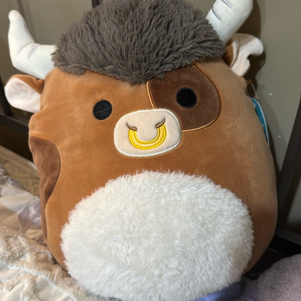 Highland Cow Squishmallow